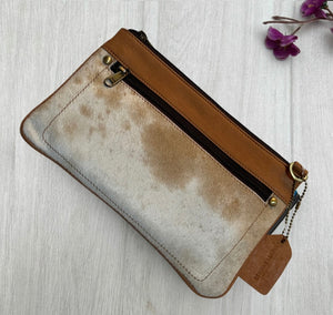 Zippered Cowhide Sling Bag – Germany 1